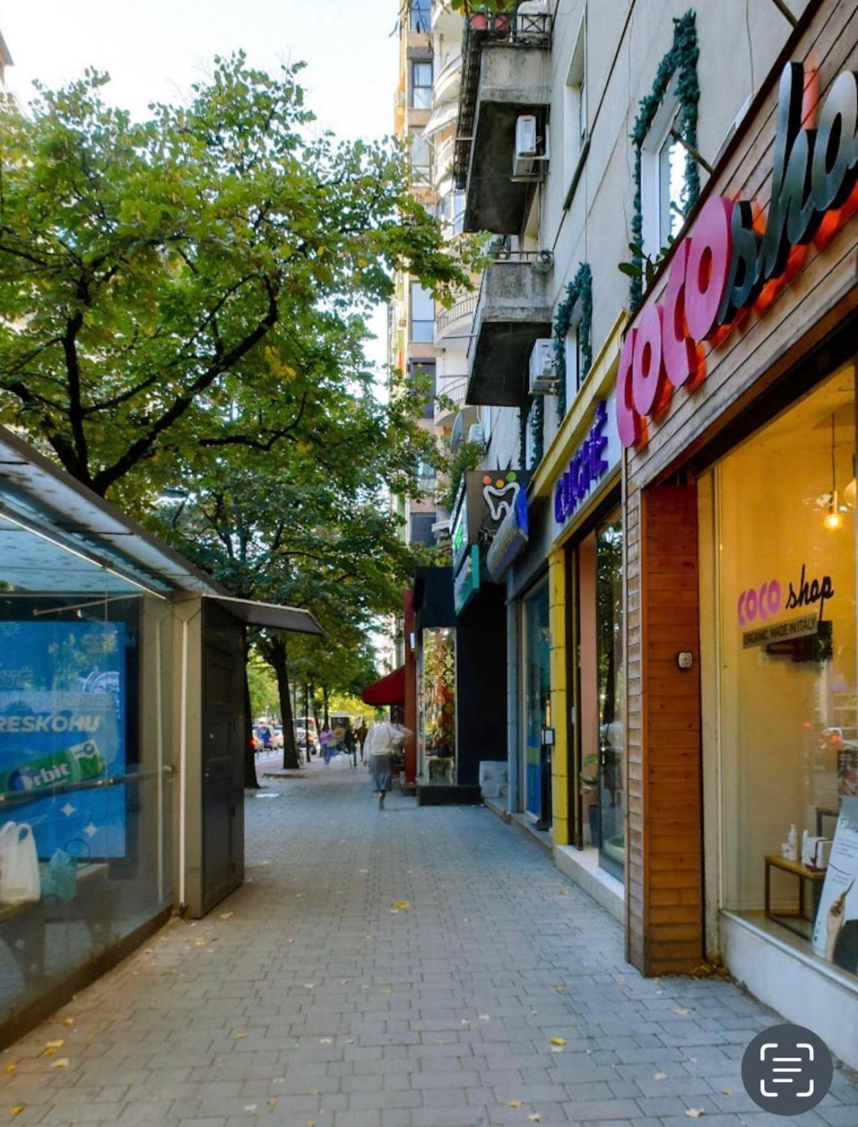 Lilo'S Place Tirana Exterior photo